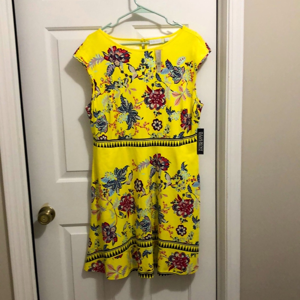Cap sleeve NY&Co Dress